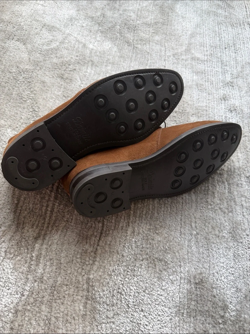 Men's Suede Chukka Boots in Brown - Stylish Lace-Up